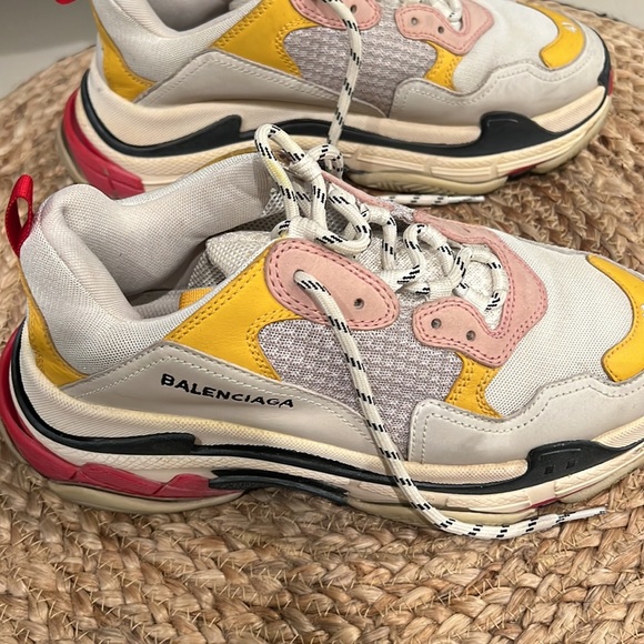 BALENCIAGA TRIPLE S SNEAKERS SIZE 41 - Picture 6 of 9